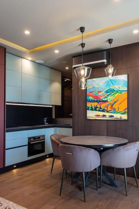 Luxury Apartment In The Superb Location Chişinău Eksteriør billede