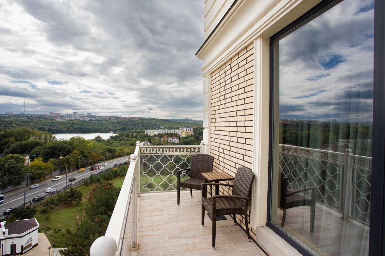 Luxury Apartment In The Superb Location Chişinău Eksteriør billede